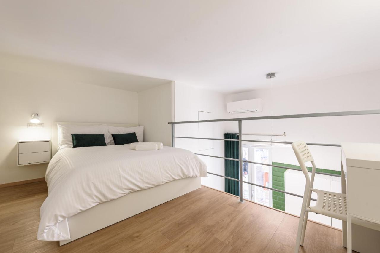 Napoli In Bed Apartment Bagian luar foto