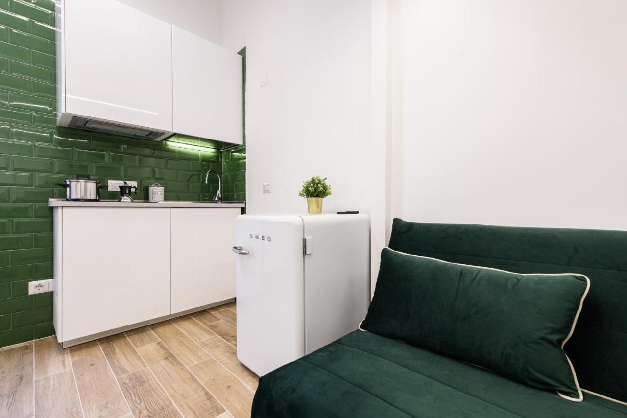 Napoli In Bed Apartment Bagian luar foto